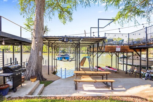 Lakeside Playground – 2 Homes for 14 w/ Pool Tables, Fire Pits, & More