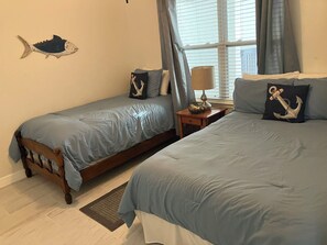 2 bedrooms, iron/ironing board, WiFi, bed sheets