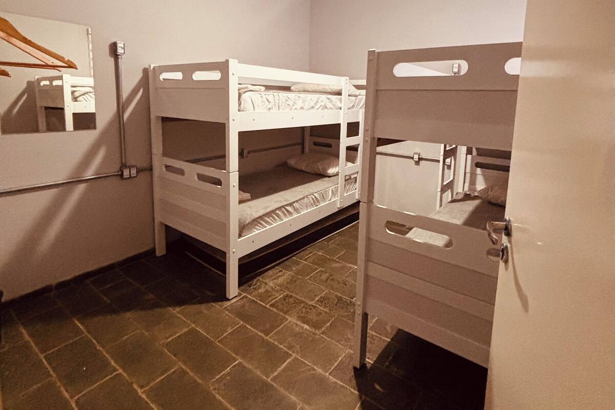 Dormitorio condiviso Basic, dormitorio misto, non fumatori | Tende oscuranti, ferro/asse da stiro, Wi-Fi gratuito