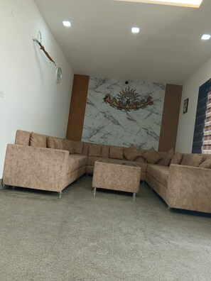 Reception - HOTEL TAJ COMFORT INN (Agra)