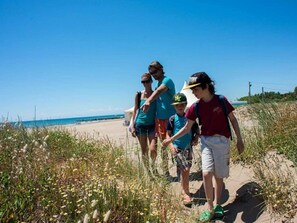 Beach - ZEcamping 4* animé 1km plage toboggans mobil-home clim 36m2 (Vias)