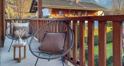 ALPINESTAY #1 - Apartment für 6: Bergblick, Balkon, Kamin, Kino, Yoga, Parkplatz