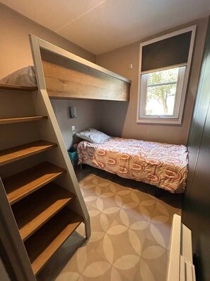 3 makuuhuonetta, Wi-Fi