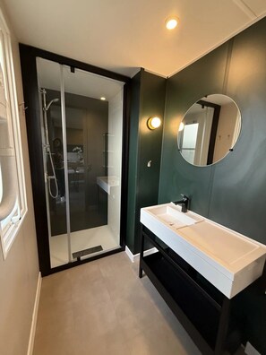 Bathroom - Camping 4 étoiles - Piscine  - ccbbeda (Agde)