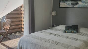 2 chambres, fer et planche Ă repasser, Wi-Fi gratuit, draps fournis