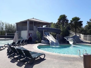 Inomhuspool och uppvärmd pool