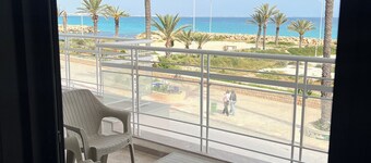 Superb apartment in the city center, sea view