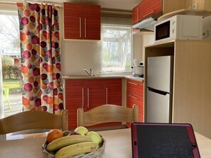 Kühlschrank, Herdplatte