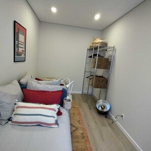 2 makuuhuonetta, työpöytä, silitysrauta/-lauta, Wi-Fi