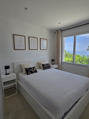 2 habitaciones, tabla de planchar con plancha y wifi gratis 
