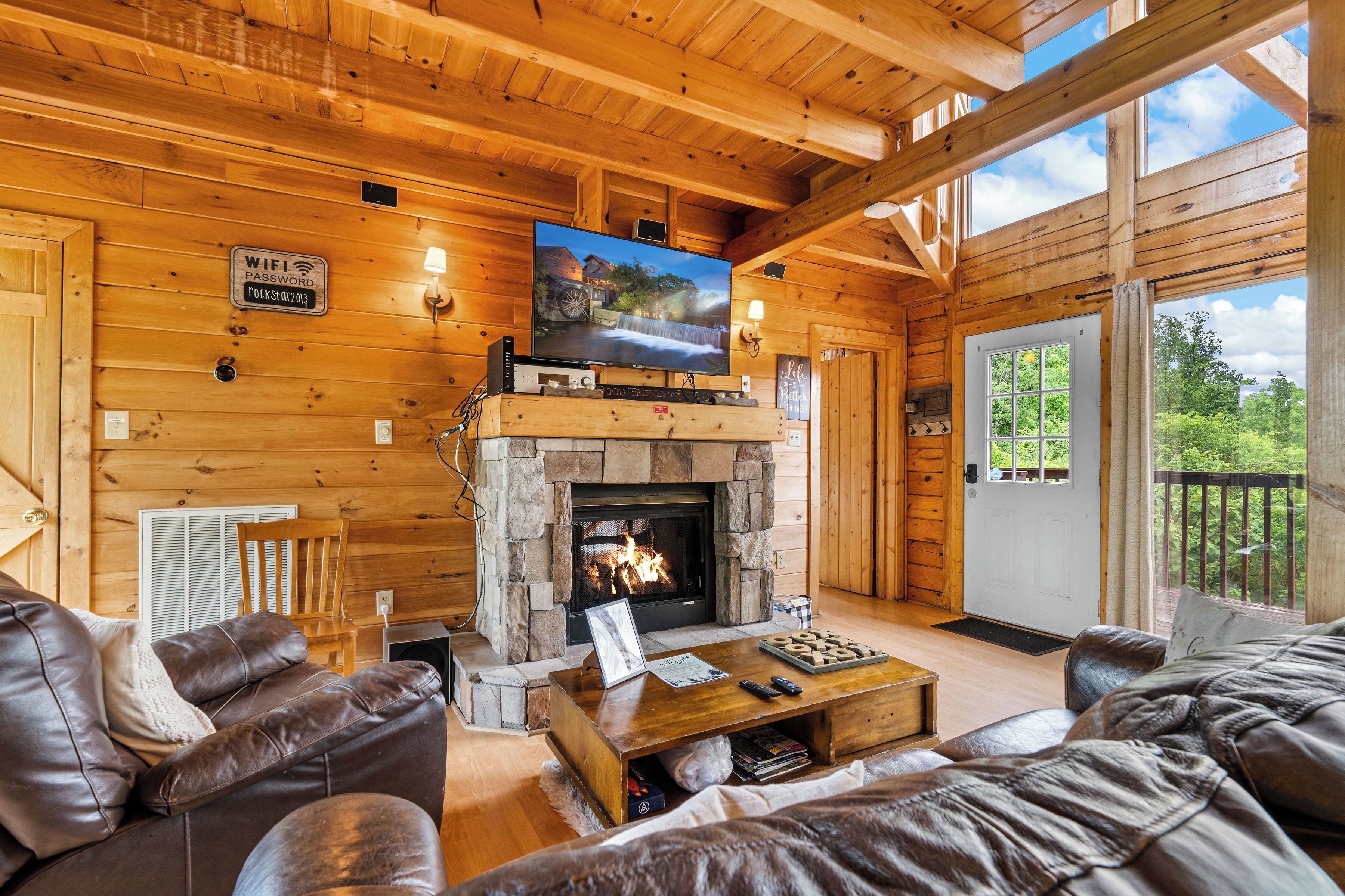 Smart-TV, Kamin, Videospiele