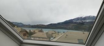 Between lake and mountains, L'ange des Cimes welcomes you to Savines-le-Lac