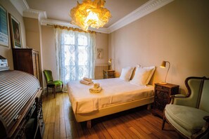 2 habitaciones, tabla de planchar con plancha, wifi y ropa de cama 