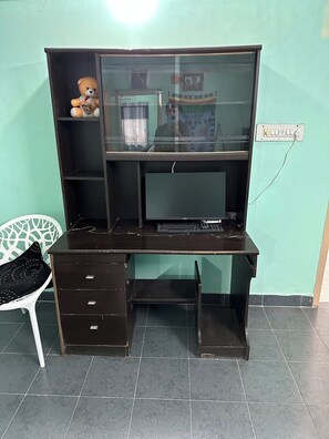 Interior - Jasmine Beach Stay 2BHK apartment on Beach Road in brilliant Vizag w/WiFi + 3xAC (Visakhapatnam)