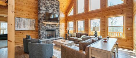 Smart TV, chimenea