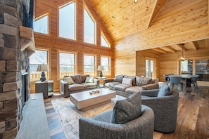 Smart TV, fireplace - Spacious Lodge w/ Hot Tub, Fire Pit & Games (Swanton)