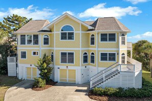 Exterior - Sunny Side, Amazing Ocean Views, Large Groups - 759 Marlin (Fripp Island)