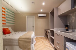 2 habitaciones, tabla de planchar con plancha y wifi gratis 