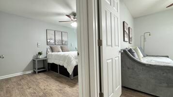 2 chambres, bureau, Wi-Fi gratuit, draps fournis