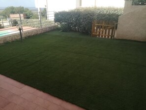 Huoneisto, 1 makuuhuone, tupakointi sallittu, patio | Terassi/patio