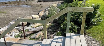 Dreamlea is an oceanfront 3-bedroom house in Belfast, Maine