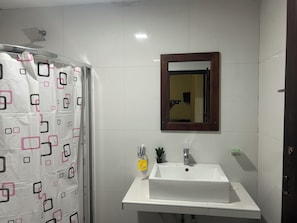 Family Chalet, Non Smoking, Garden View | Bathroom | Shower, rainfall showerhead, bidet, towels