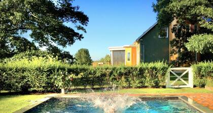 Modern 4BD Farmhouse in Litchfield w/ heated saltwater pool & jacuzzi, AC, WiFi