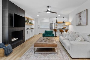 TV, fireplace