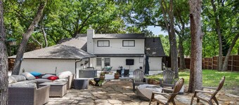 Elegant Villa | Heated Pool • Firepit • 3.5 Baths