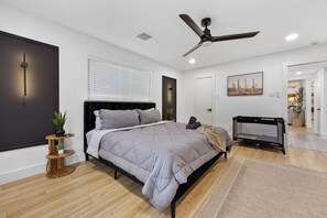 4 dormitorios, escritorio, tabla de planchar con plancha y wifi