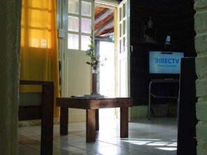 Interior - San Francisco 2 Cabins (Las Vegas)