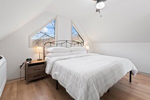 2 bedrooms, WiFi, bed sheets