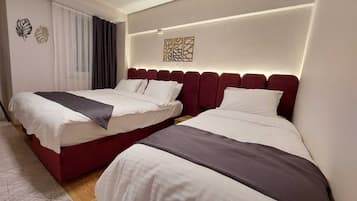 Family Apartment | 2 bedrooms, blackout drapes, iron/ironing board