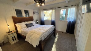 3 bedrooms, WiFi, bed sheets