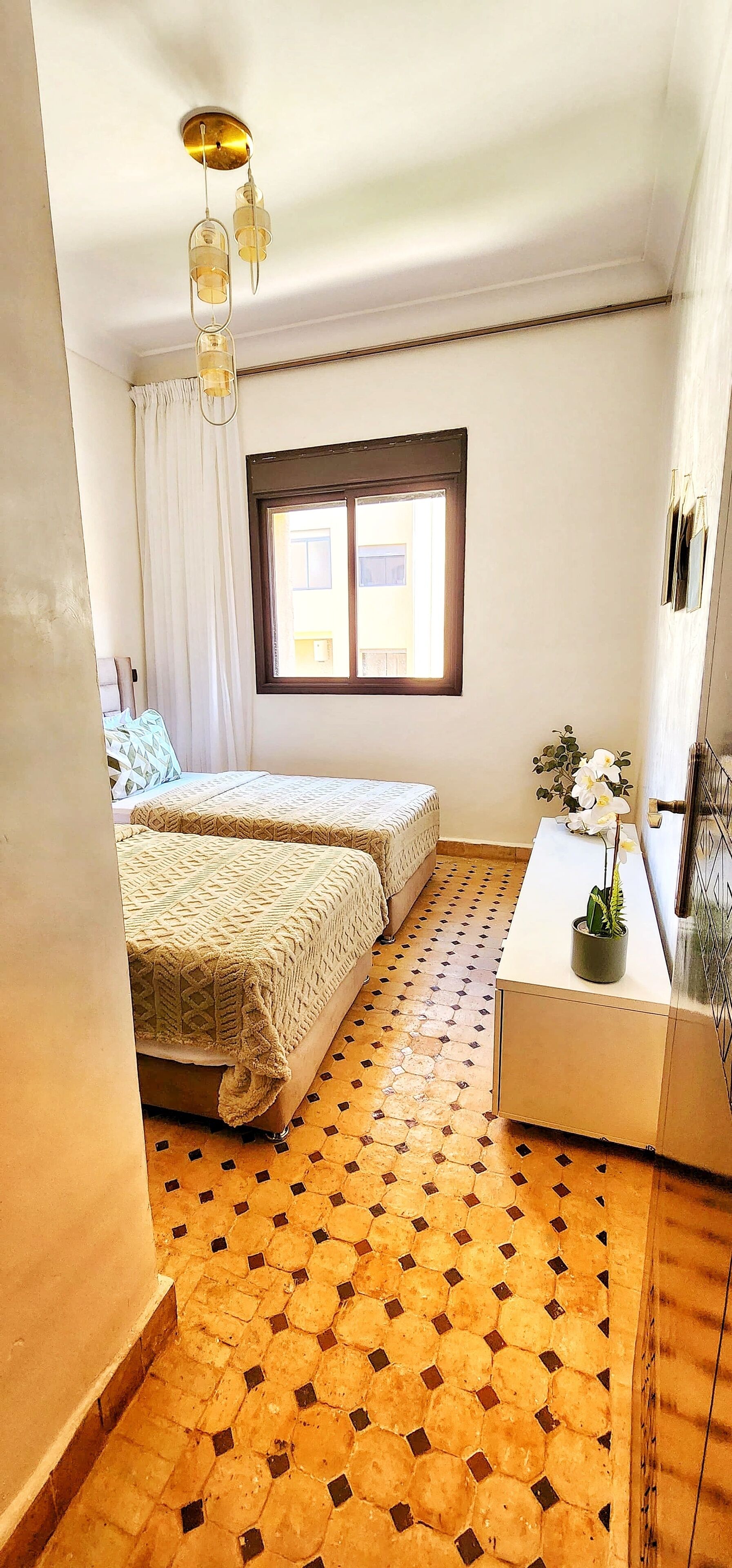 2 camere, ferro/asse da stiro, Wi-Fi gratuito, lenzuola