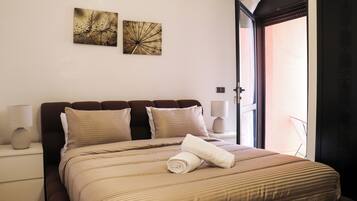 2 quartos, ferros/tábuas de passar roupa, Wi-Fi de cortesia