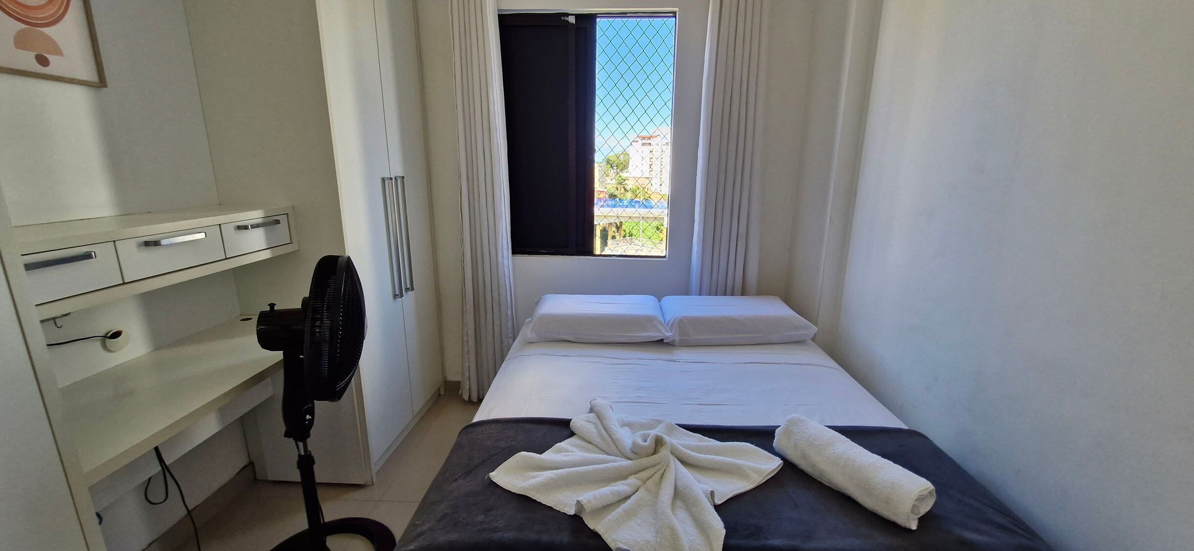 Apartamento clássico | 2 quartos, Wi-Fi de cortesia, roupa de cama