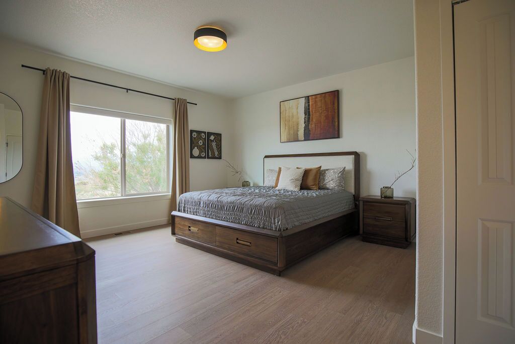 3 chambres, fer et planche à repasser, lit parapluie, Wi-Fi gratuit