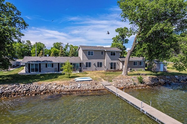 Exterior - Private Sandy Beach - 5 Bedroom - 9 Bed MN Lake Home (Pelican Rapids)