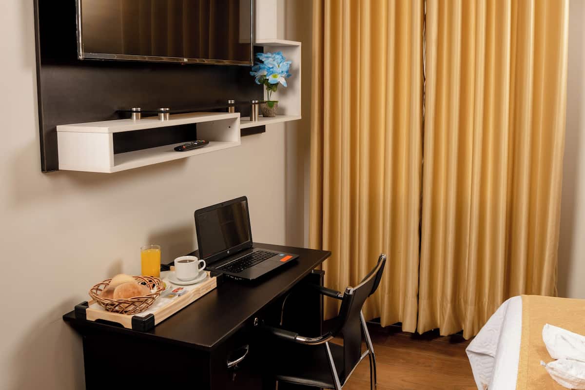 In-room safe, desk, iron/ironing board, free WiFi