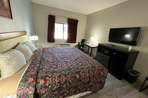 1 slaapkamer, een bureau, een strijkplank/strijkijzer, gratis wifi