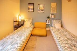 2 bedrooms
