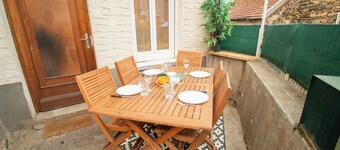 The Fountain of Volcanoes