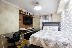 3 chambres, fer et planche à repasser, Wi-Fi, literie fournie