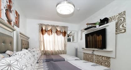 Spacious 3-bedroom apartment with WiFi, AC in fabulous Brooklyn
