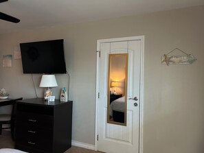 1 camera, Wi-Fi (a pagamento), lenzuola, accesso in sedia a rotelle