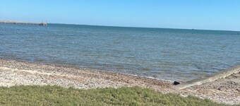 Waterfront Views in Tranquil Rockport–Fulton
Stay at our charming condo