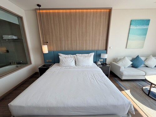 Bao Chau Hotel