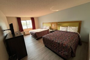 1 habitación, escritorio, tabla de planchar con plancha y wifi gratis