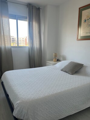 2 多间卧室、WiFi、床单、轮椅无障碍